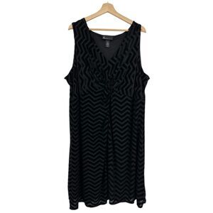 Lane Bryant Dress womens plus Size 26/28 Black zig zag pattern knit stretchy